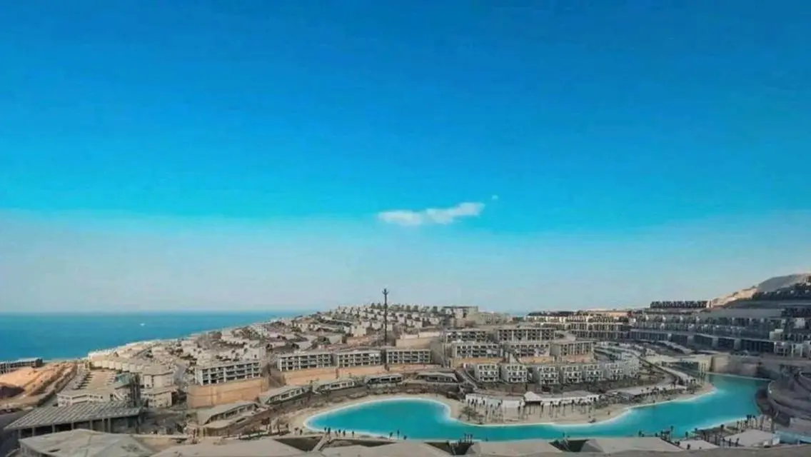 شقة رائعة بمسطح 500 متر وإطلالة على معلم رئيسي