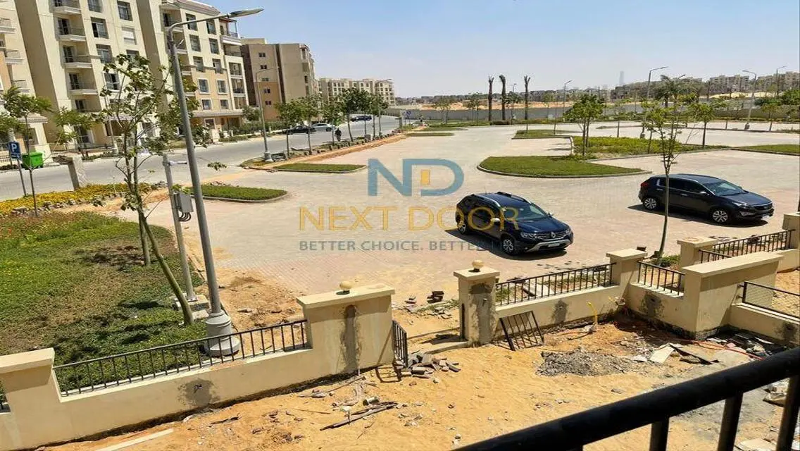فيلا فاخرة للبيع في قلب المدينة