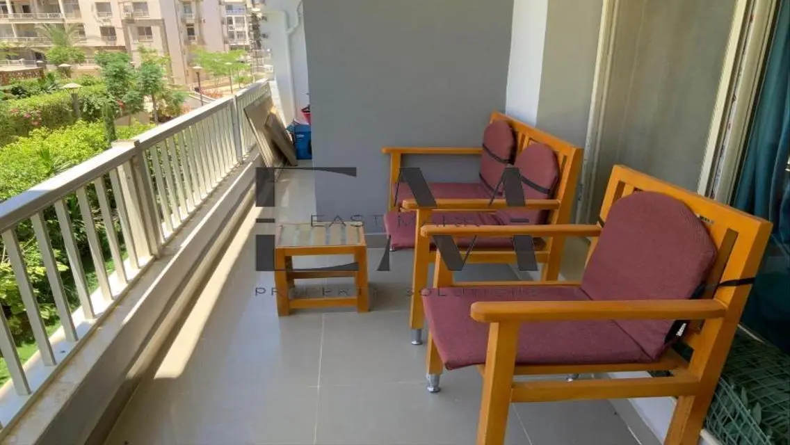 Luxurious Apartment with Stunning Views at an Amazing Price