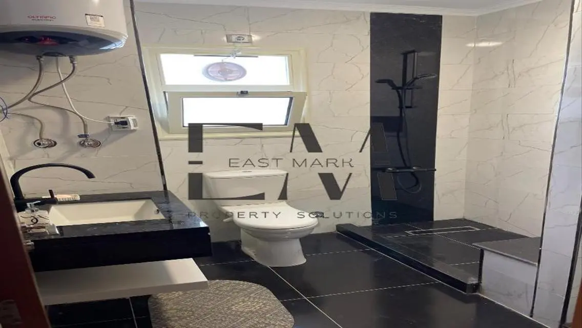Luxurious Apartment with Stunning Views at an Amazing Price