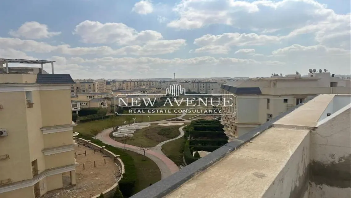 Luxury Apartment with Modern Amenities