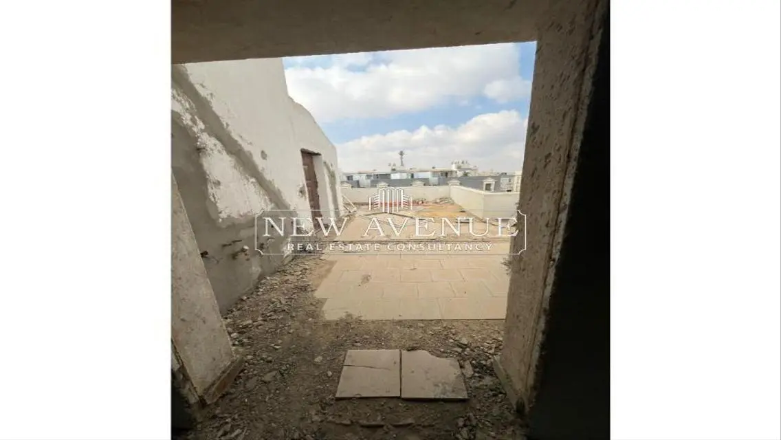 Luxury Apartment with Modern Amenities