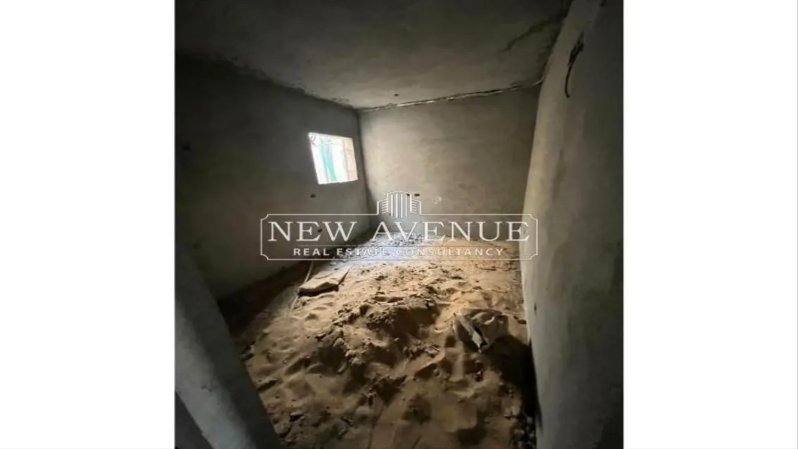 Luxury Apartment with Modern Amenities