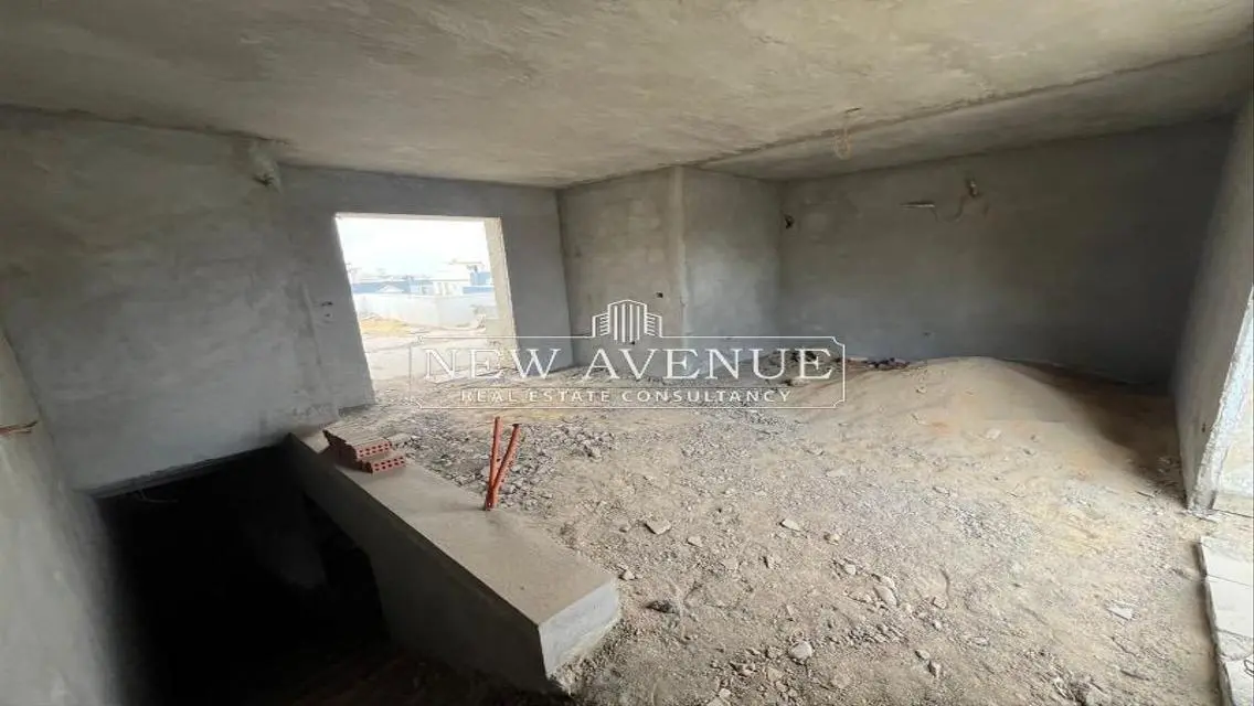 Luxury Apartment with Modern Amenities