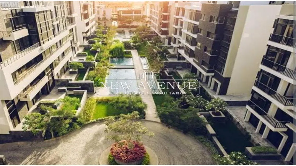 Luxury Apartment with Stunning Landmark View