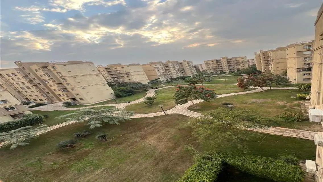 شقة فاخرة في T7224-B6-145-3-2-2-305