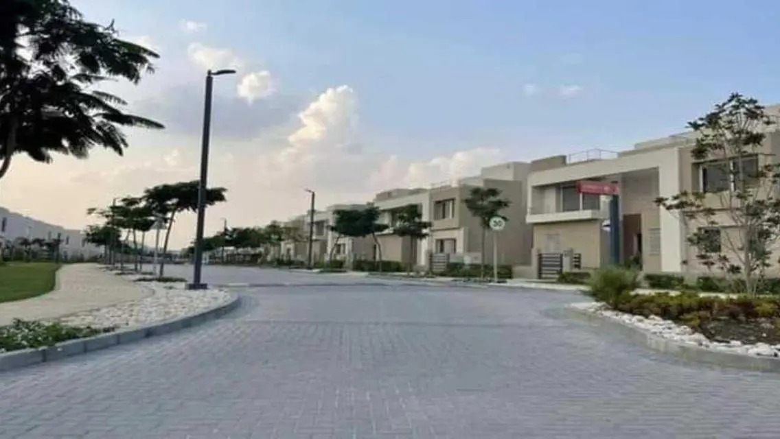 Luxury Villa in the Heart of the City with Stunning View