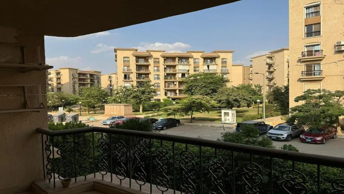 Luxury Apartment for Sale in Al Rehab City 162