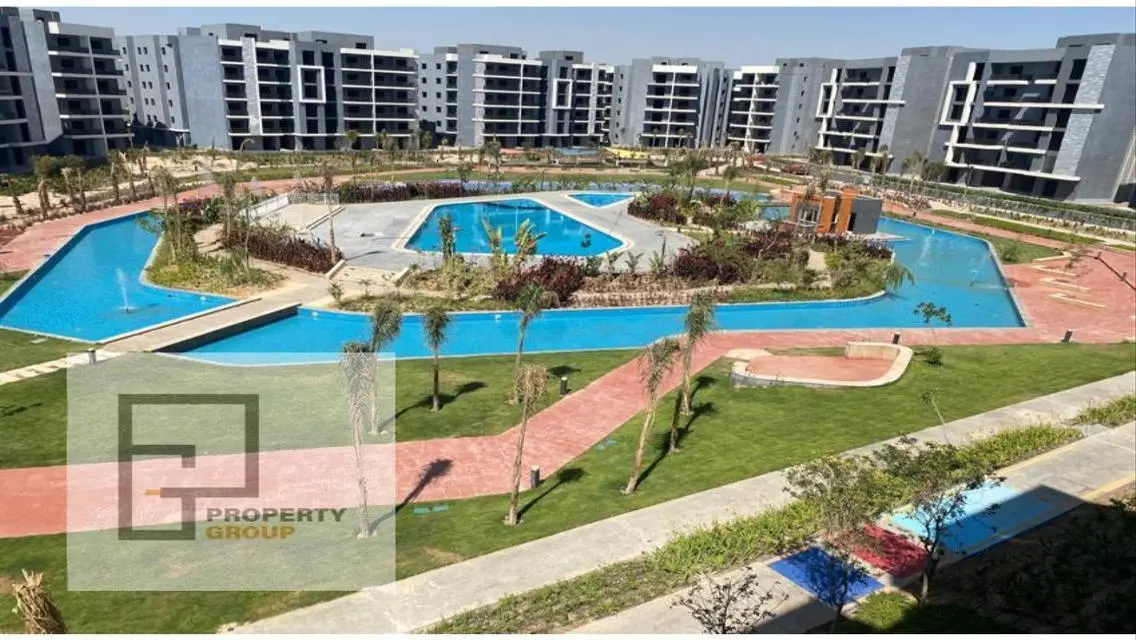 Luxury Villa in Sun Capital 6