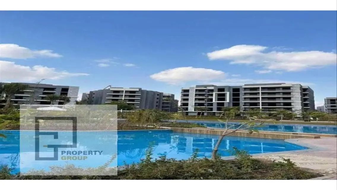 Luxury Villa in Sun Capital 6