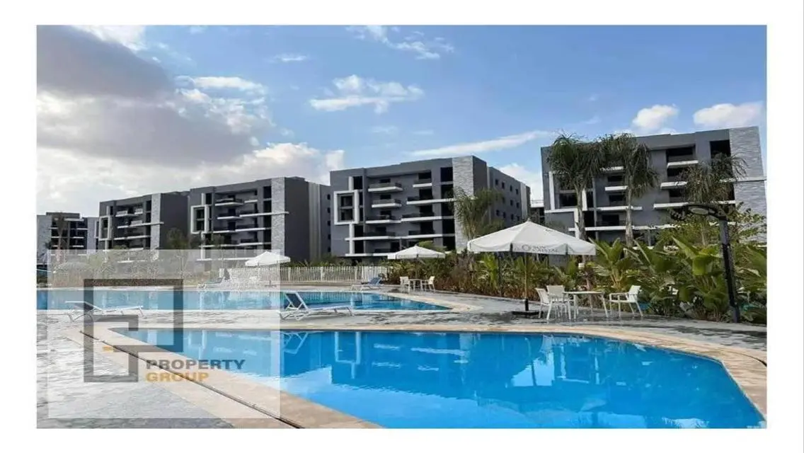 Luxury Villa for Sale in Sun Capital 6