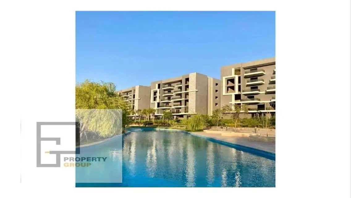 Luxury Home for Sale in Sun Capital 6