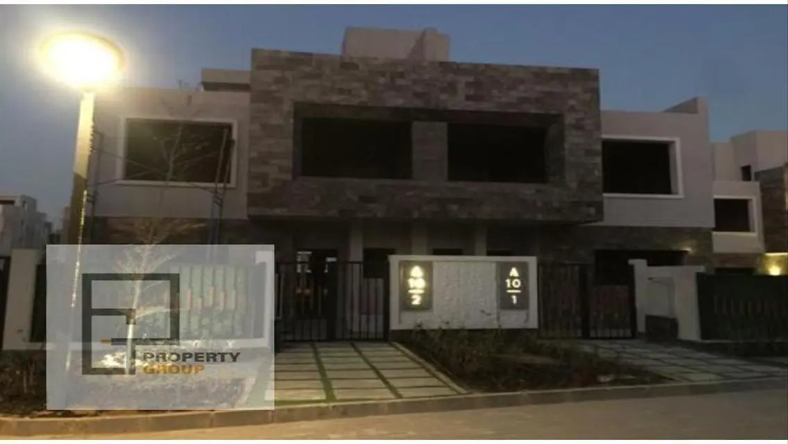 Luxury Home for Sale in Sun Capital 6