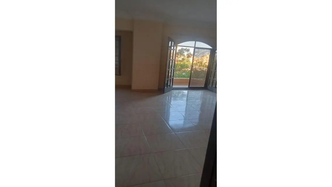 شقة فاخرة للبيع بسعر مناسب