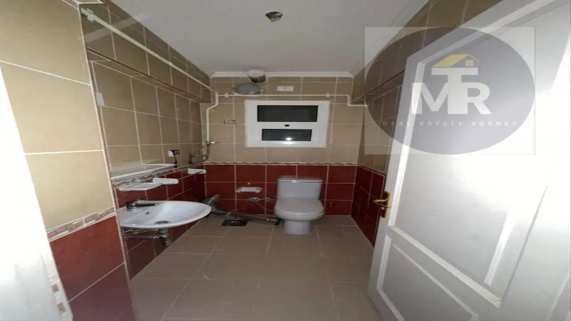 Luxury Apartment for Sale in MTR-2