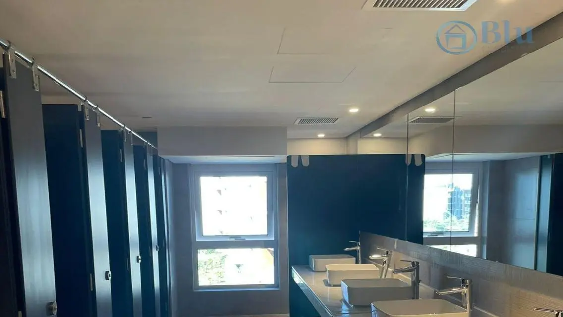 مكتب للإيجار في AZAD Business Lounge