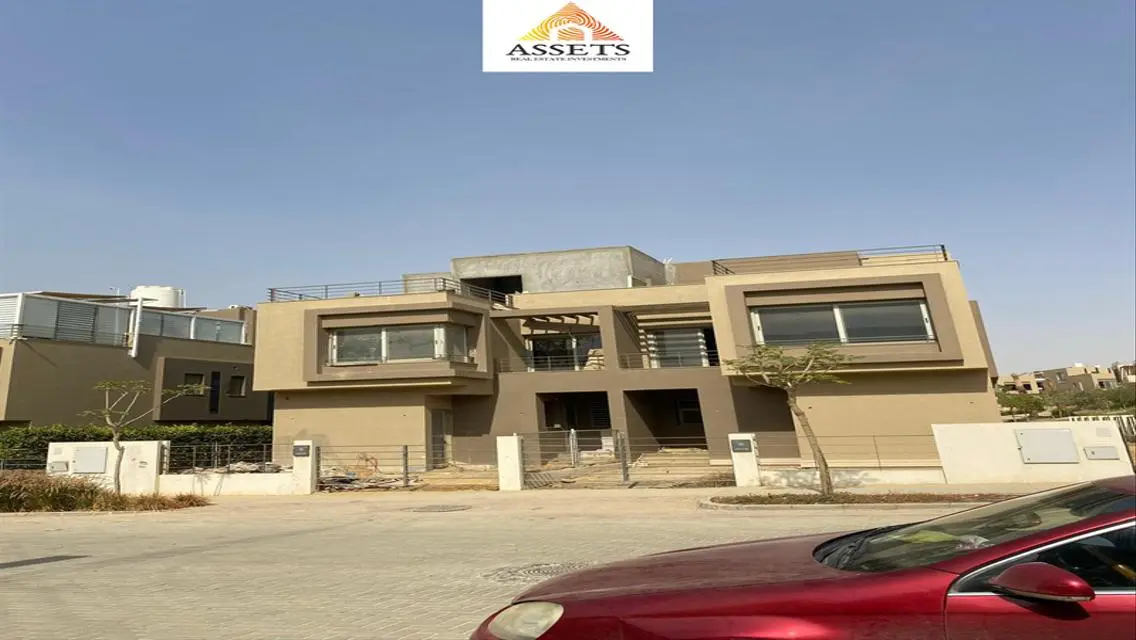 Exclusive Real Estate Investment 251 - 105 - 4 - 6