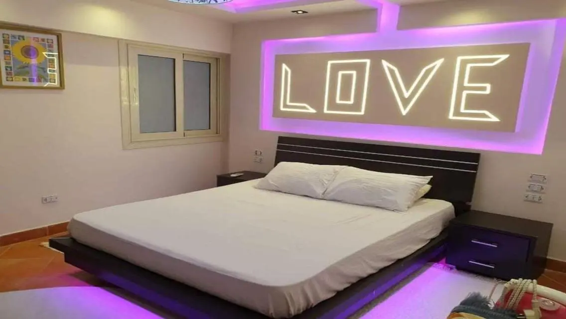 Luxury Apartment with Security and Prime View
