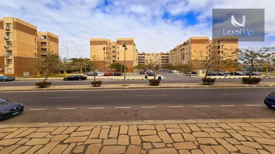 Luxury Apartment for Sale in B7