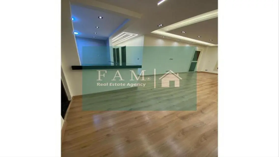 Luxury Apartment for Sale with Balcony in a Prime Location