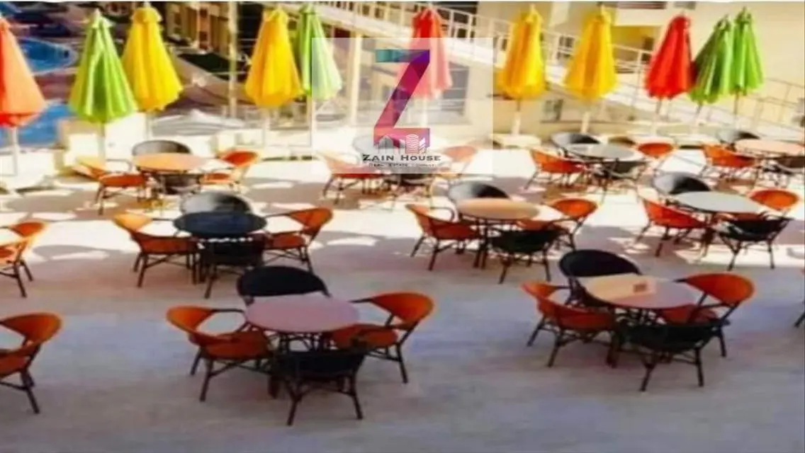 شقة فاخرة للبيع بمساحة متر شرفة