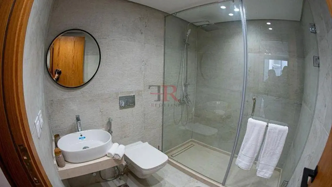 Stunning Property for Sale with Excellent Space