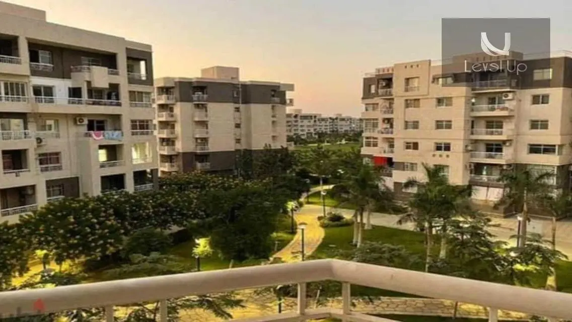 Stunning 200 sqm Apartment in Prime Location