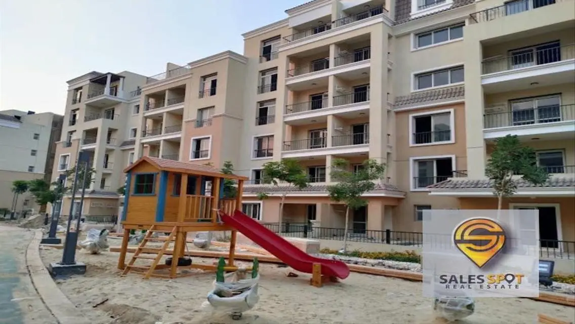 Luxury Apartment with Private Garden in Prime Location