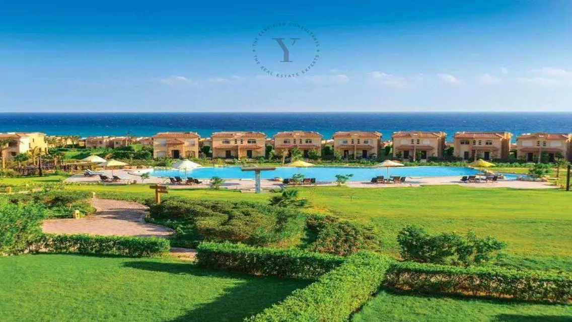 Luxury Apartment with Private Pool and Garden
