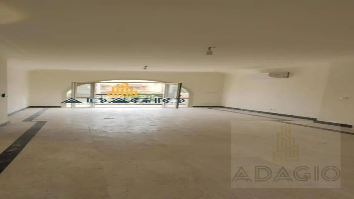Villa for Rent in Royal City Compound