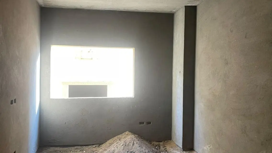 Luxury Apartment Overlooking a Landmark - 173 sqm