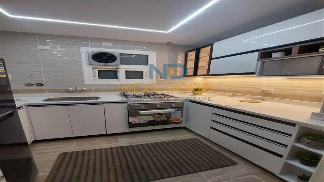 Luxurious Apartment for Sale - 85 Square Meters in a Prime Location