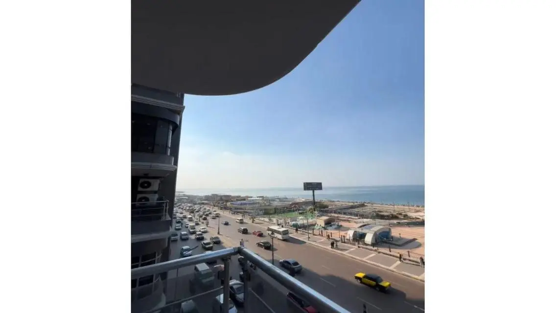 Luxury Apartment with 244 Meters in the Heart of the City