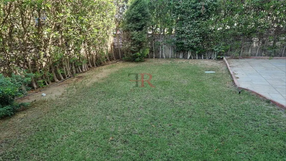Spacious 3-Bedroom Apartment with Private Garden