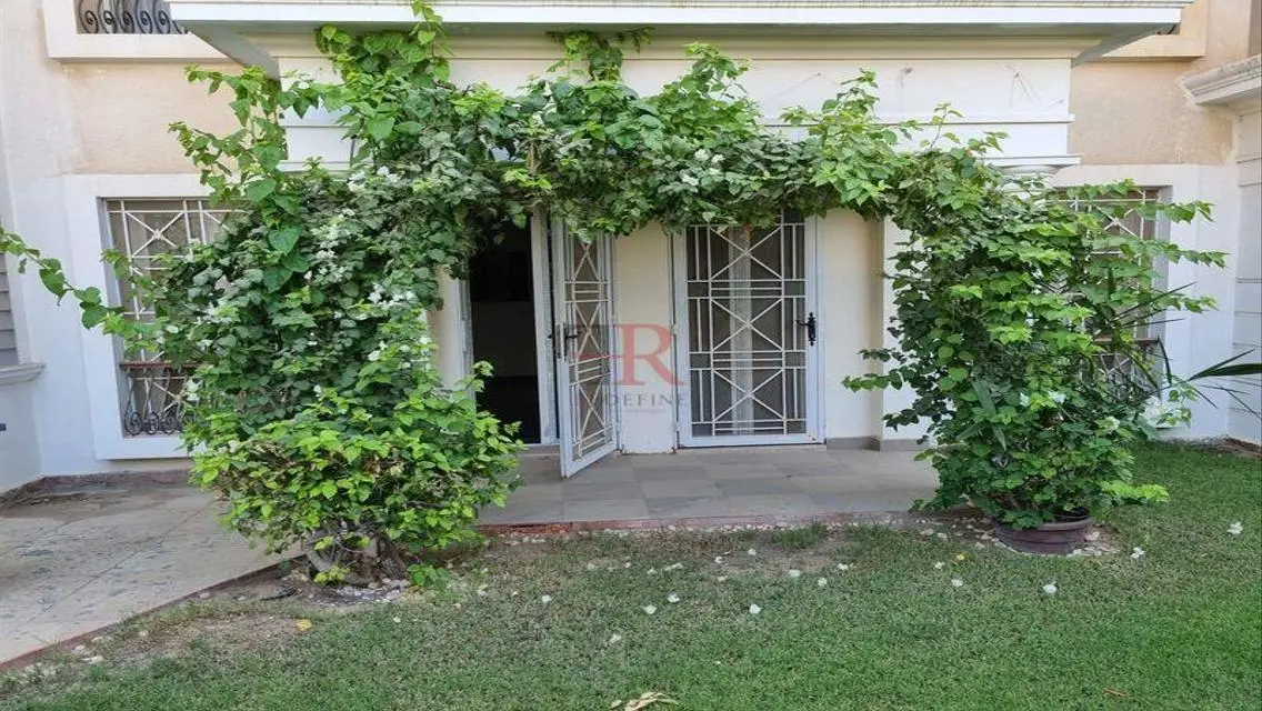 Spacious 3-Bedroom Apartment with Private Garden