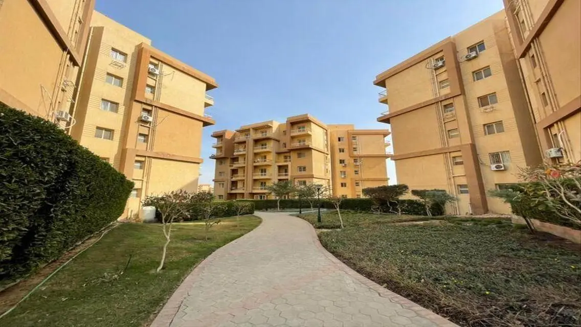 شقة رائعة بمجمع سكني فاخر