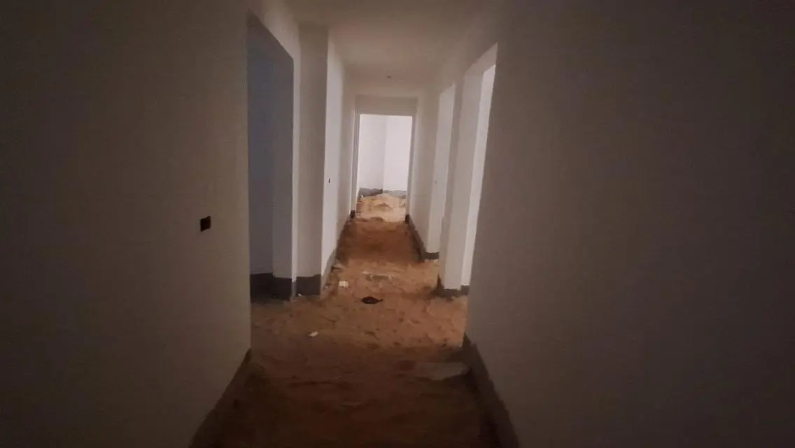 شقة فاخرة مع إطلالة رائعة للبيع