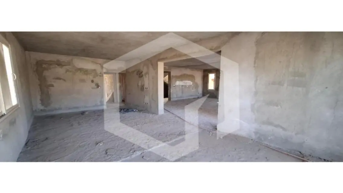 Luxury Apartment with Private Garden - 690 sqm