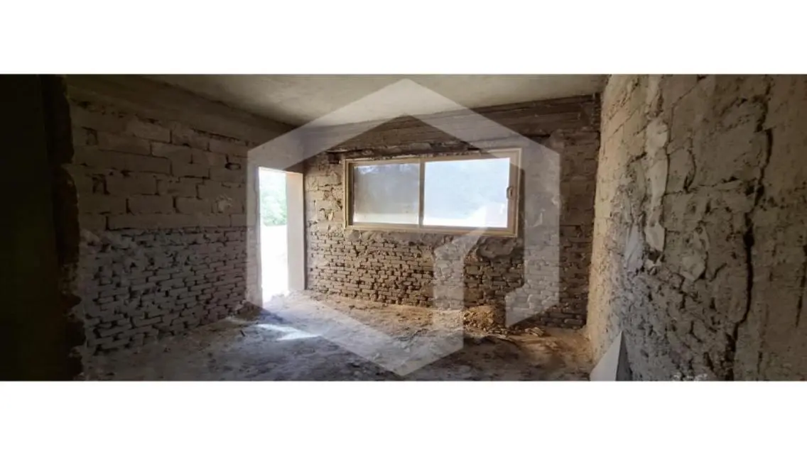 Luxury Apartment with Private Garden - 690 sqm