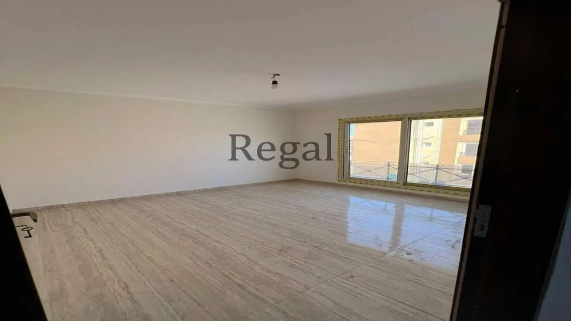 Luxury Apartment for Rent in Al Khamayel Compound - First Residence