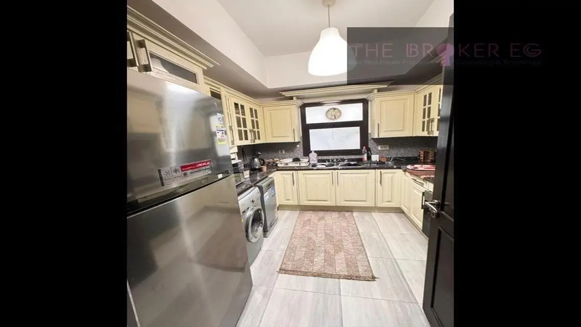Luxury Apartment for Sale in Quiet Area, 190 sqm