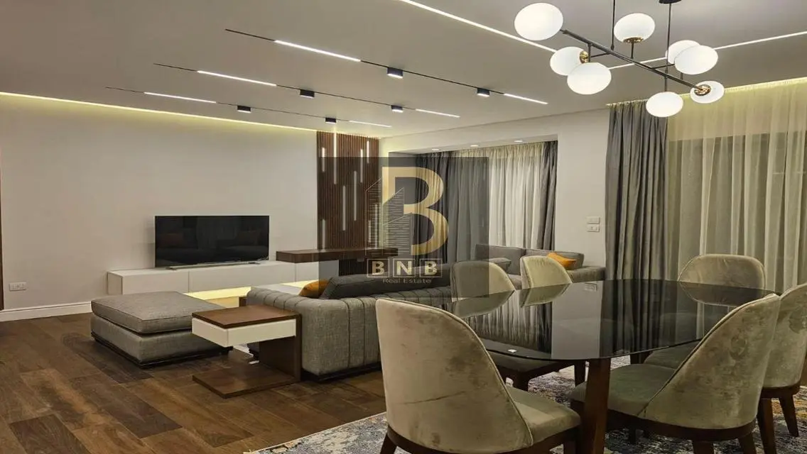 Luxury Apartment for Rent with Lake View