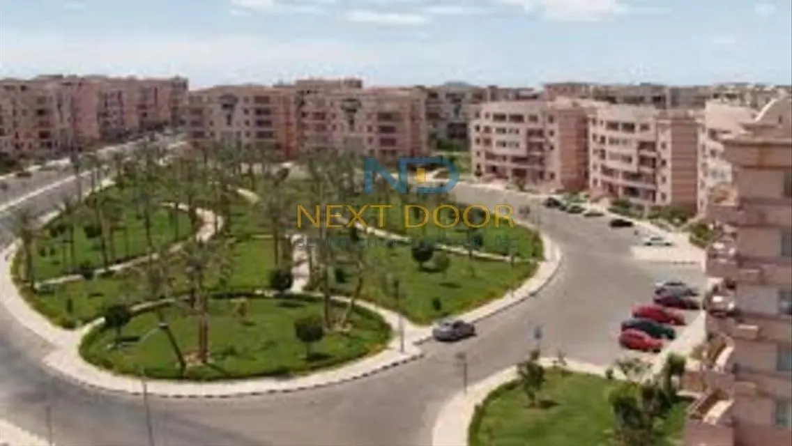 شقة فاخرة بمساحة 130 متر مطلة على معلم رئيسي