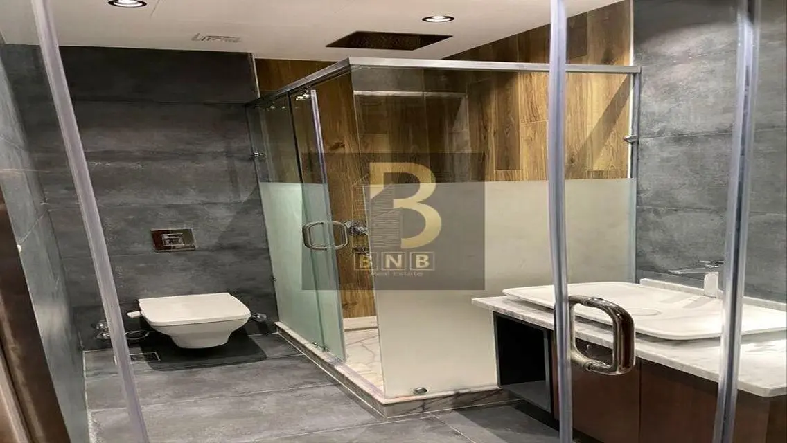 Luxury Apartment for Sale in the Heart of the City
