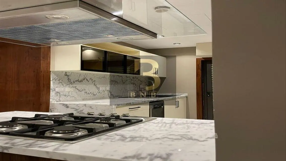 Luxury Apartment for Sale in the Heart of the City