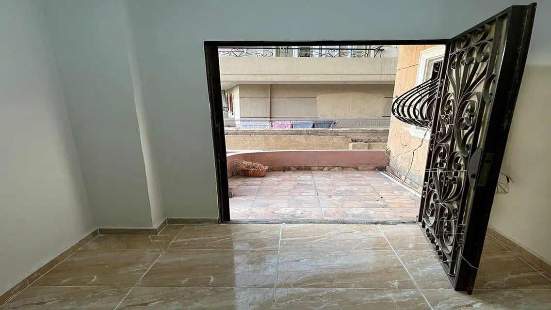 -180- Luxury Apartment for Sale with Private Garden