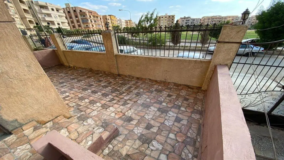 -180- Luxury Apartment for Sale with Private Garden