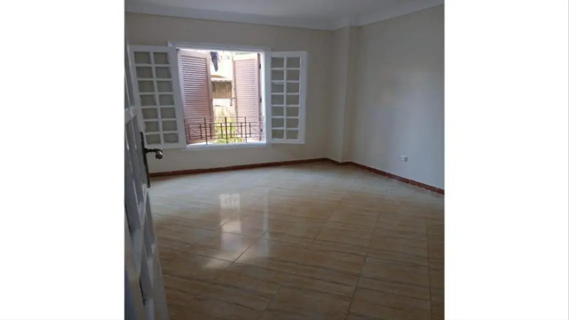 Luxury Apartment for Rent - 126 sqm in City Center