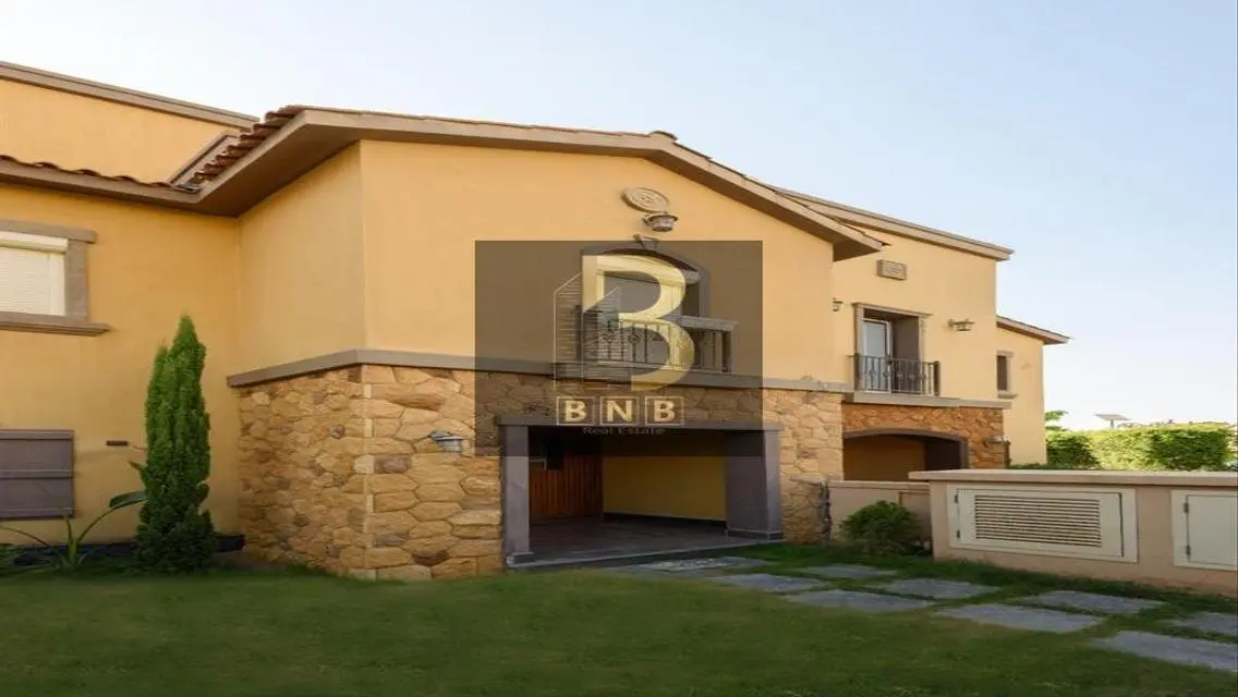 Luxurious 3-Bedroom Apartment with Private Garden and Shared Pool