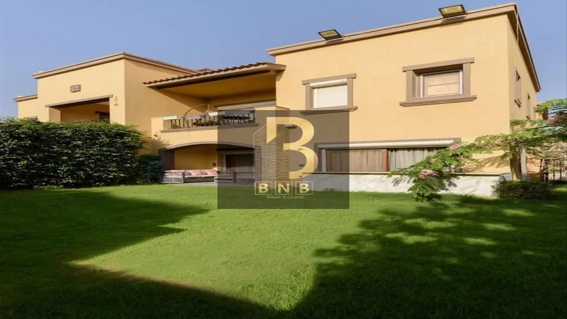 Luxurious 3-Bedroom Apartment with Private Garden and Shared Pool